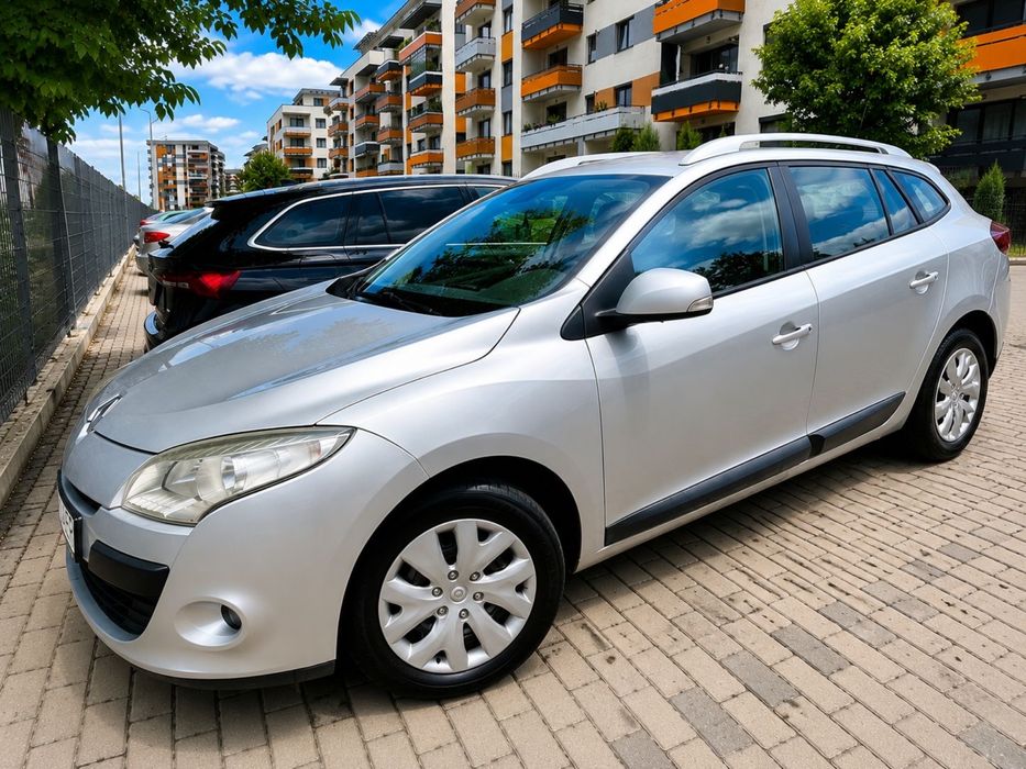 RENAULT Megane 2011 — imagine 3