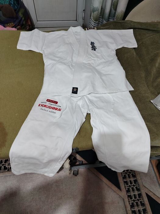 Продам профессиональное кимоно, доги