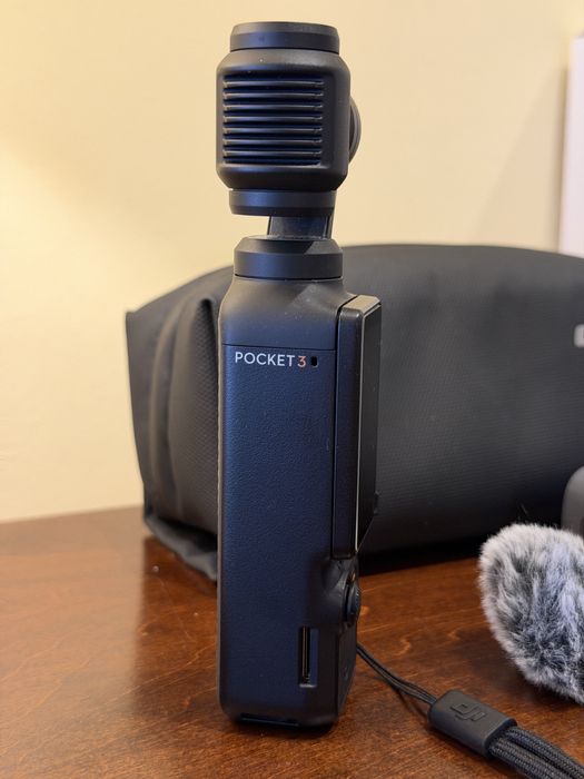 DJI Osmo Pocket 3 Creator Combo + filtre NEEWER ND 16-256, UV, CPL variabil