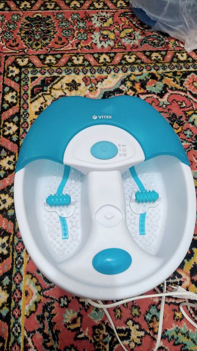 Продам ванночку для ног с массажером