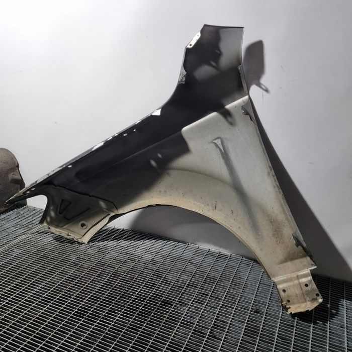 Aripa Dreapta Fata AUDI Q7 2005 - 2009 4 Usi NEGRU LC9y (1463)