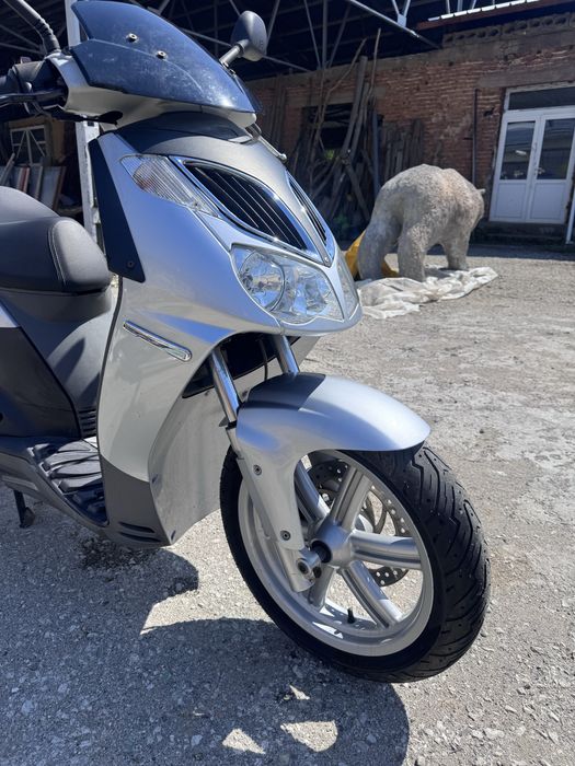 Aprilia Sportcity 125