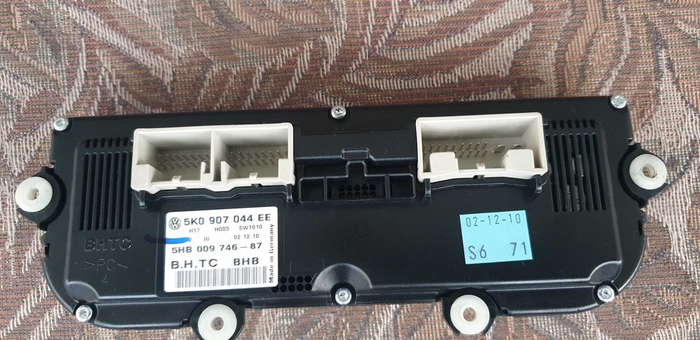 Ориг. управление за климатроник с печка и подгрев Пасат В6, В7 и СС.