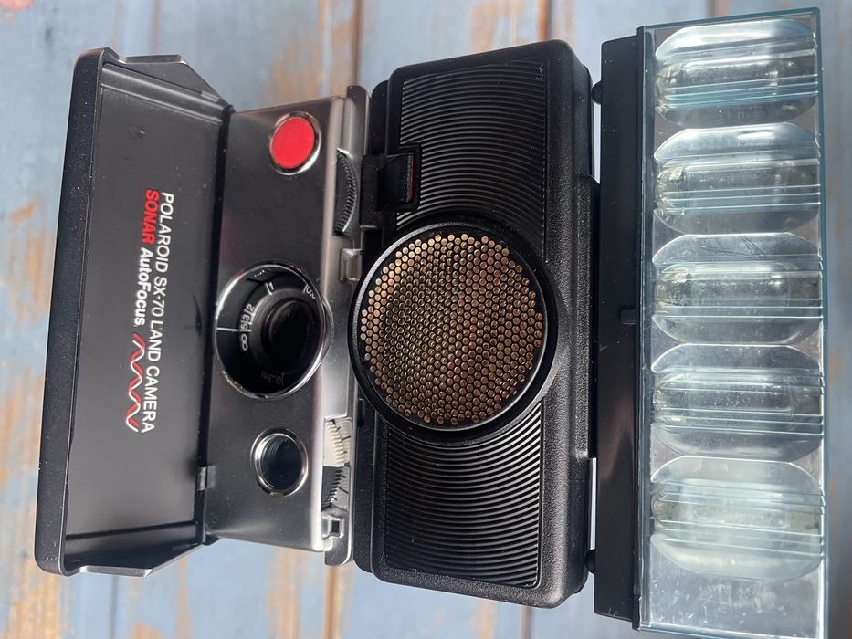 Polaroid SX70 land camera
