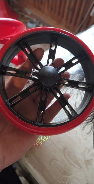 Колеса на хозяйственую тележку