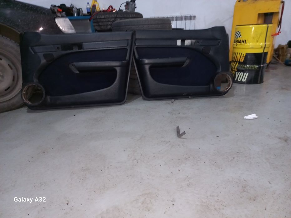 Дверные карты с подиумами ауди 100