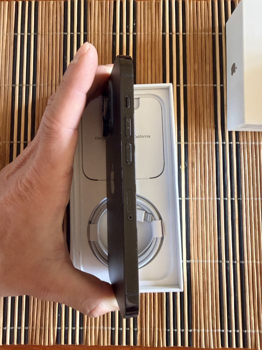 iPhone 14 pro 256 gb + подаръци