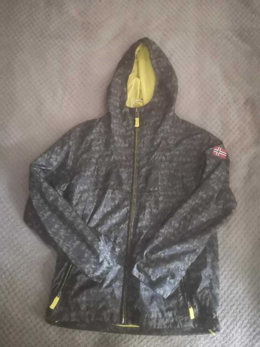 Камуфлажно яке NAPAPIJRI размер XS