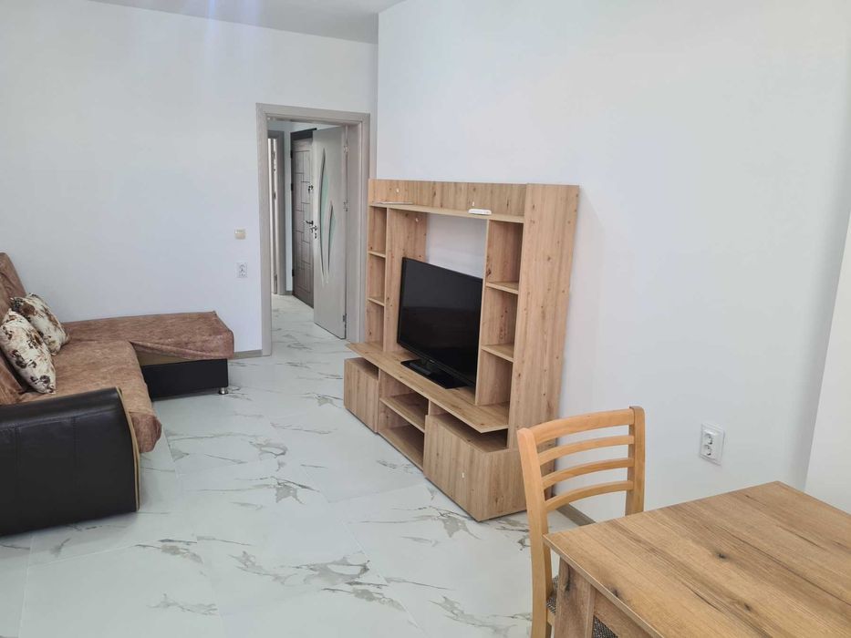 Дава се под наем Двустаен апартамент в Асеновград - 50 кв.м за 334.05 € - Снимка #3