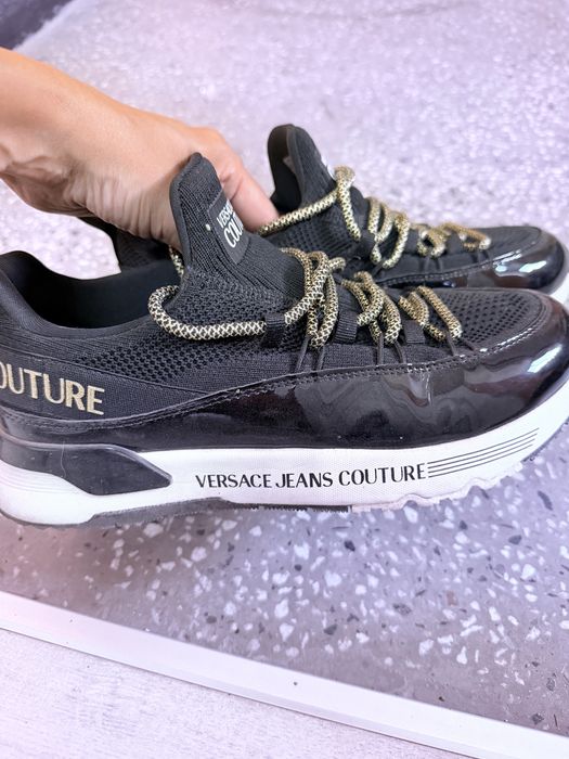 Оригинални маратонки Versace!