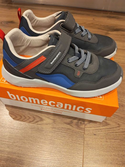 Спортни обувки Biomecanics