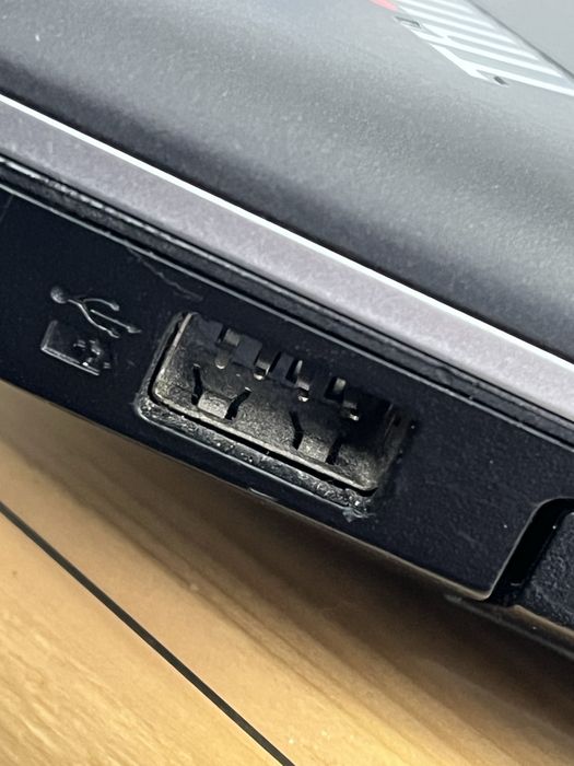 Lenovo ThinkPad E540 не включается