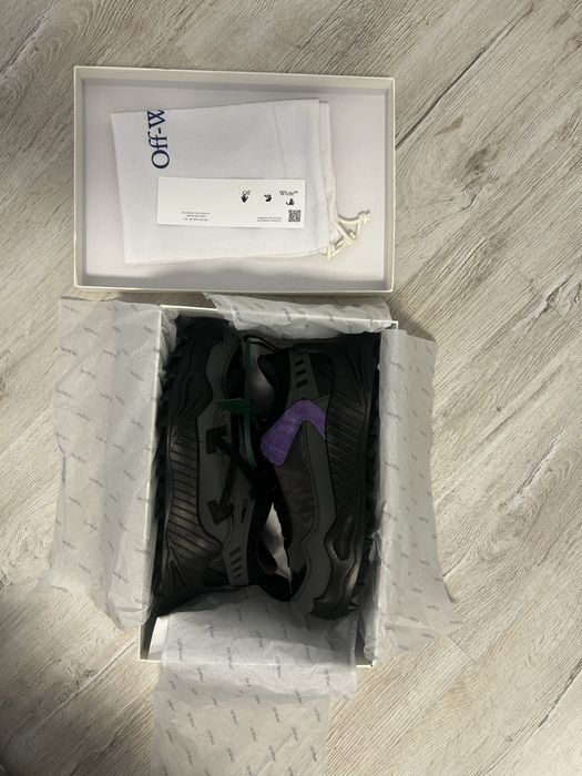 Off White Odsy 1000