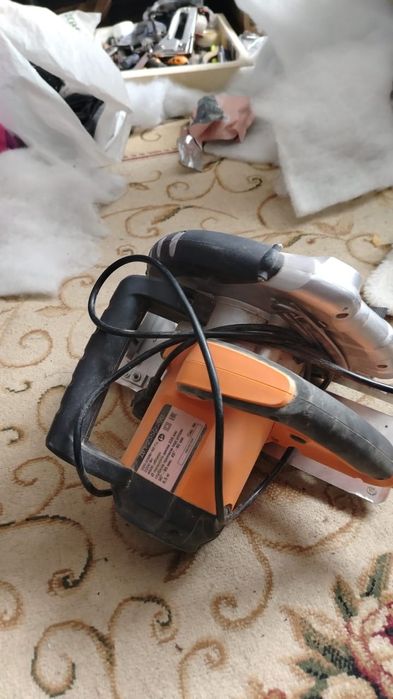 Пила циркулярная