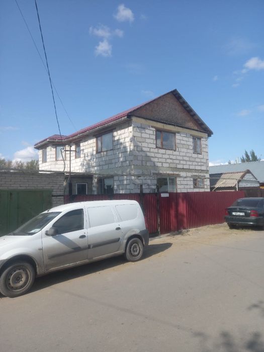 Продам дом, частный двухэтажный