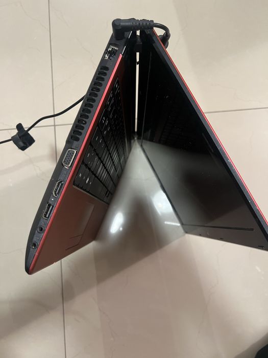 Laptop Acer defect Aspire 5750G-2434G75Mnrr