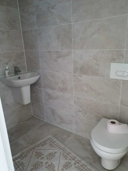 Мойка белая для туалетной комнаты производство Польша