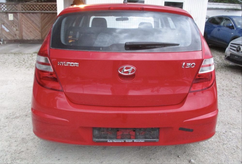 Dezmembrez Hyundai i30 1.4 Benzină 2009 Import Germania