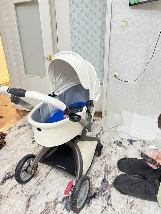 Детская коляска Hot Mom 2 в 1 (Белая экокожа)