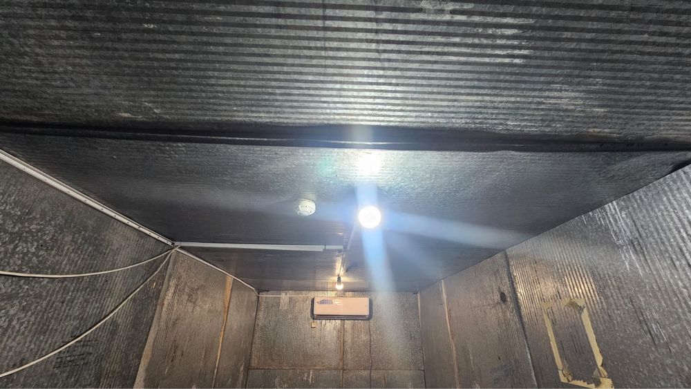 Контейнер  обшитый утепленный