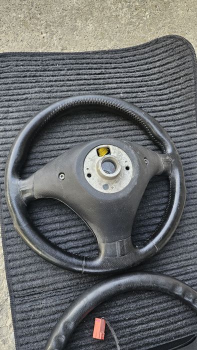 Продам Руль на Ауди 100 А6