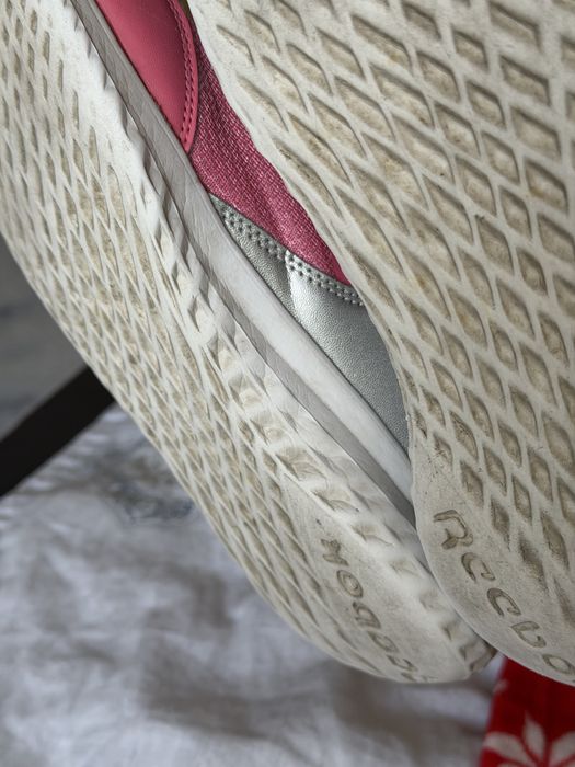 Маратонки 38 размер розови