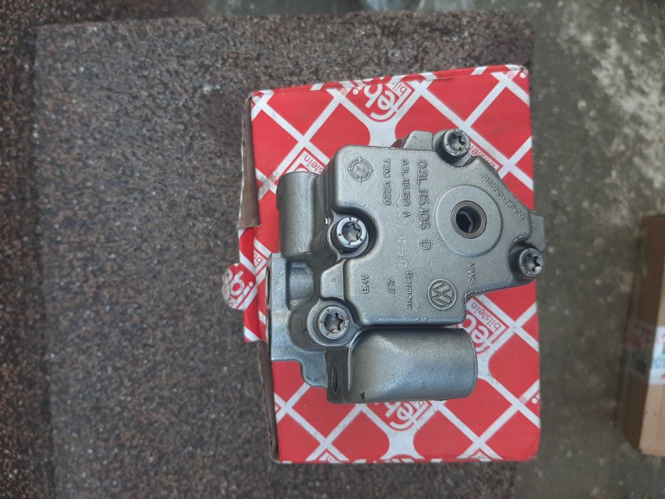 Pompa ulei OEM SH motor 2 ltr Audi-5 lei transportul
