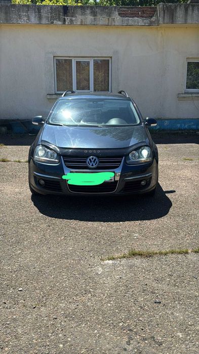 Vând Golf 5 (an 2008)