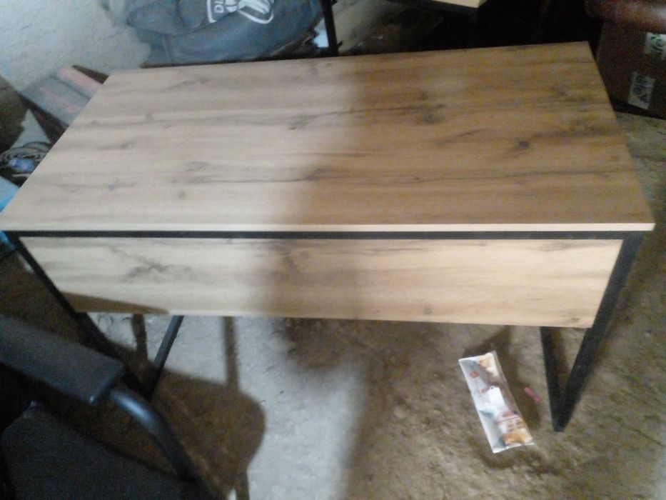 Ofis mebelleri sotiladi