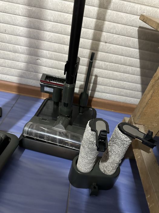 Пылесос Foura EFV-D09 серый