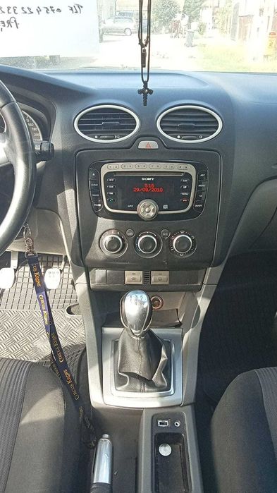 Ford Fiesta - 2010 -
