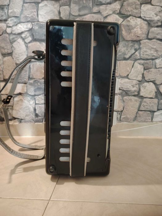 Акордеон Weltmeister / Нов Велтмайстер