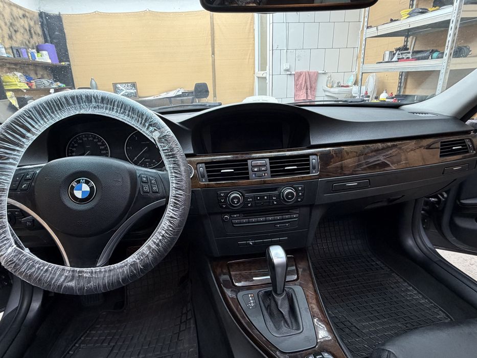 Bmw 320d 2010 automat