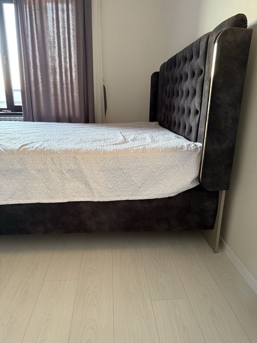 Продам спальный гарнитур