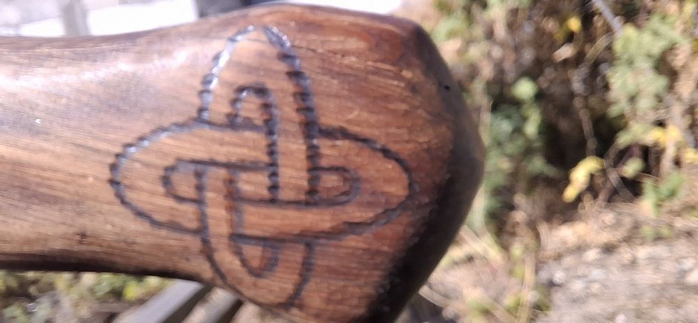 Топор викинг 2222