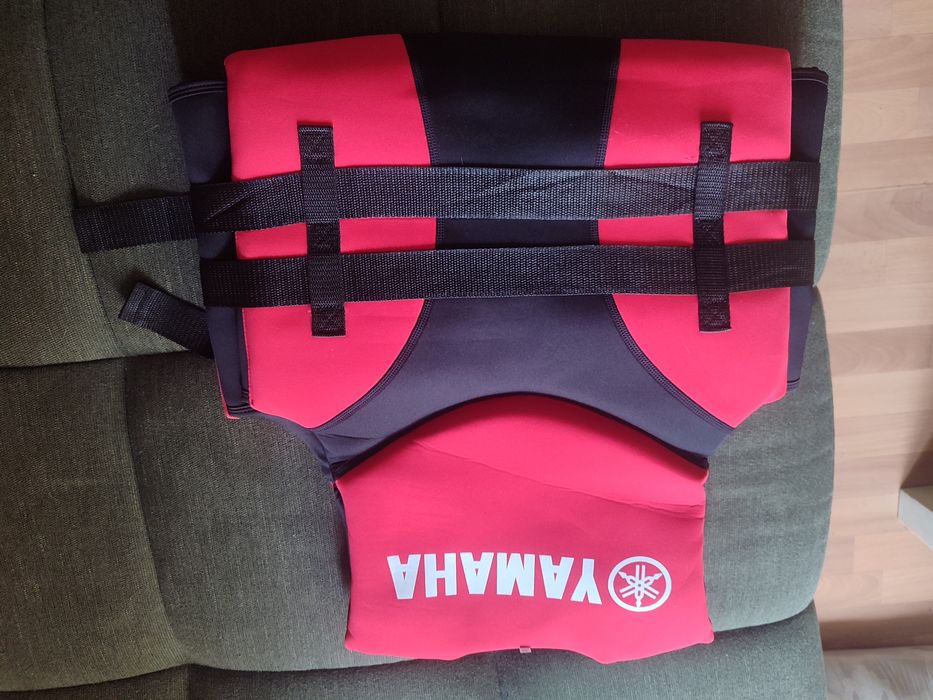 Спасательные желеты неопрен.