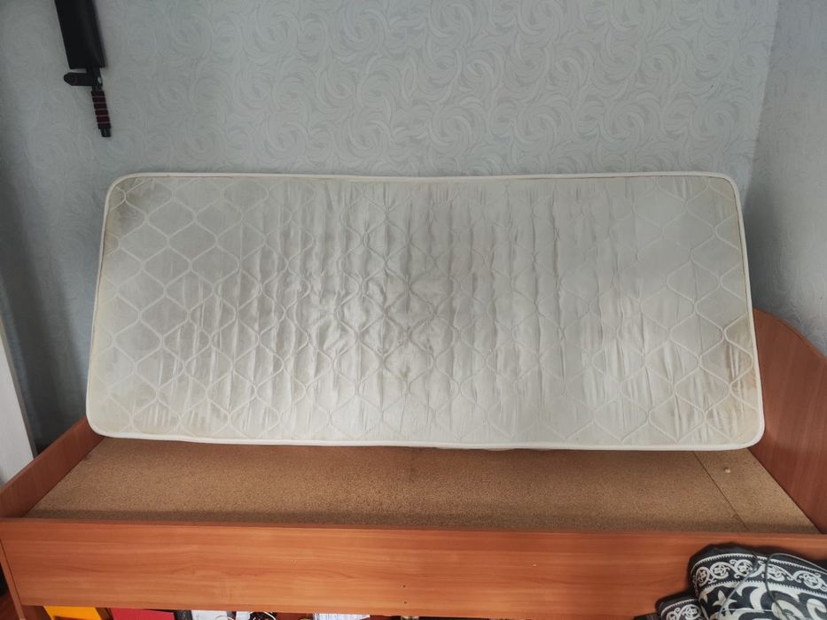 Продам тахту односпалку