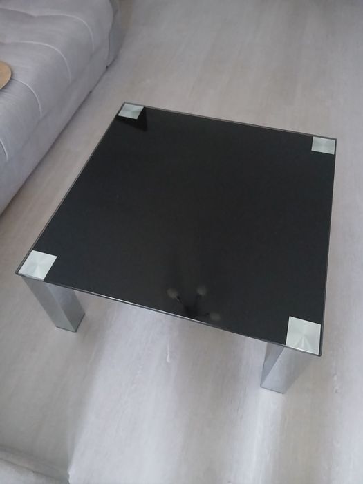 Covoare +masuta  sticla cafea