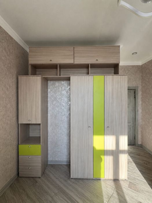 Продам детскую стенку
