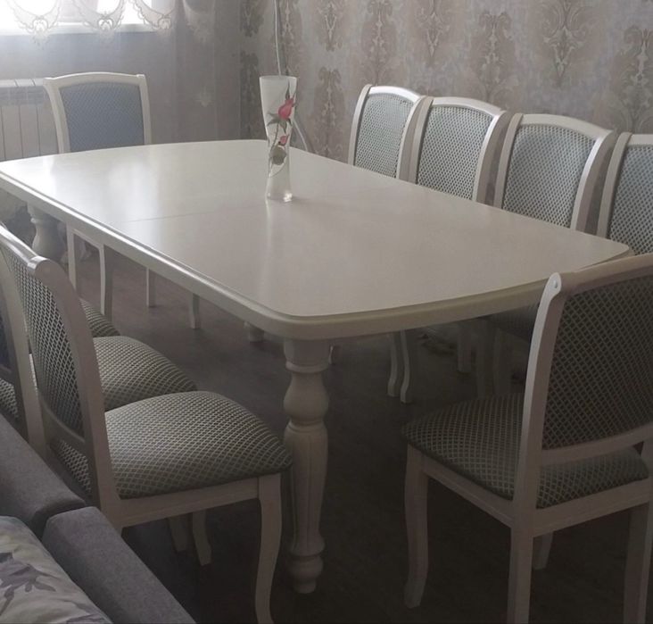 Продам стол из дерева