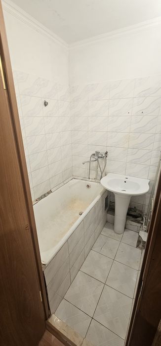 Срочна продается 3-Комнатная квартира