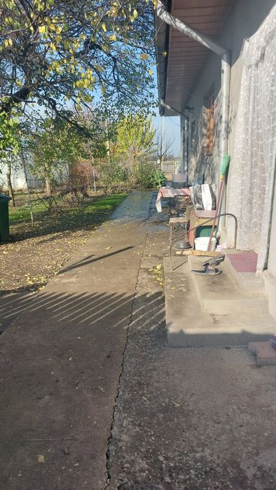 Casa 3 camere +2000 mp teren loc. Platonesti, jud. Ialomița
