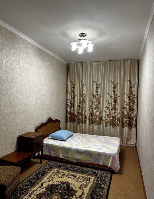 Продажа квартиры максим горький бий буз базар Салам чайхана художник