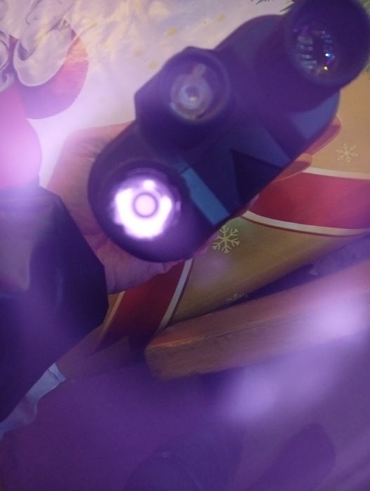 Binoclu digital cu un zoom foarte puternic și cu night vision