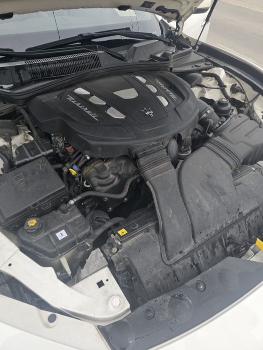 Vand Maserati Ghibli V6, diesel,250CP ,3,0 TDI