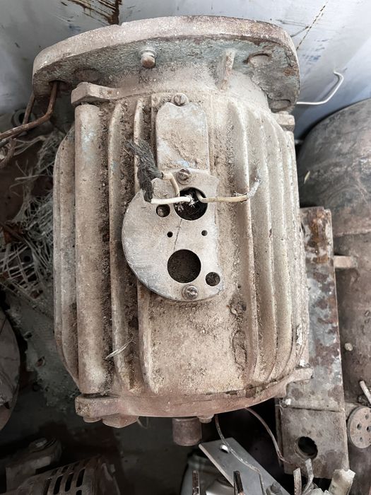 Электродвигатель двигатель 2,2квт