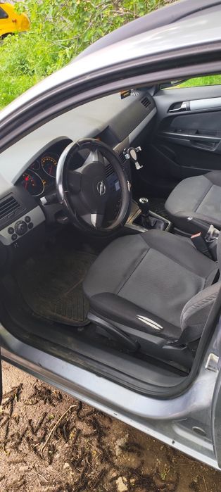 OPEL astra H 1.6