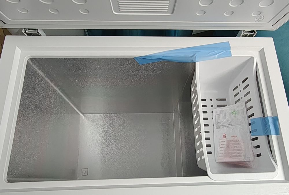 Ladă frigorifică Heinner HCF-205NHF+, 198L, nouă, neutilizată