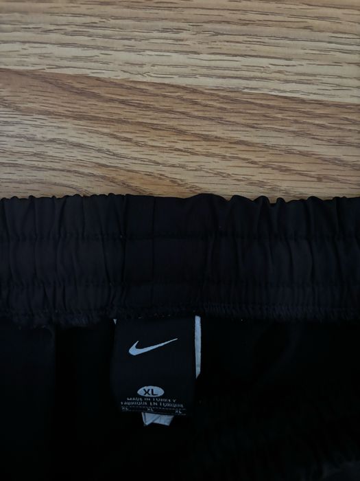 Шушлякови карго панталони Nike