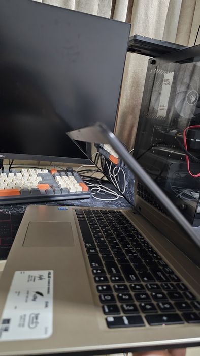 Ноутбук ASUS чёрный